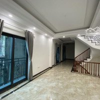 Bán Nhà Phố Kiến Hưng - Lô Góc - 2 Thoáng - Dân Xây - Đẹp Lung Linh - 54M2