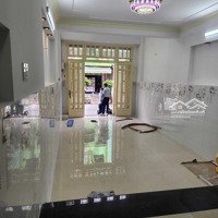 Bán Nhà Lạc Long Quân 72M2 Hẻm Xe Tải 7M Gần Mặt Tiền 5 Tầng 4 Phòng Ngủkhép Kín Sổ Vuông Không Lộ Giới.