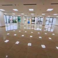 Hoàn Kiếm, Đại Cổ Việt, Trần Khát Châm 500M2, Vỉa Hè, Mặt Phố. - Lh Giang 0979388189