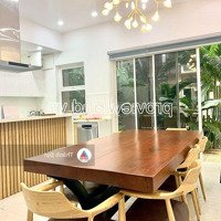 Biệt Thự Cao Cấp Palm Residence Cho Thuê, 136M2 Đất, Ngang 8M, 3 Tầng, Full Nt