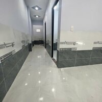 Bán nhà mới 1 trệt 1 lững, 3PN, 2WC, ngay khu Địa Ốc Thiên Bình Tam Phước, đất sach phủ hồng, giá bán 1,150 tỷ,