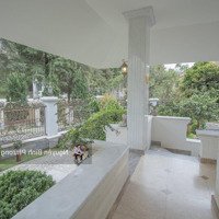 Villa Hiếm Hoi Đắc Địa Ngay Lõi Trung Tâm