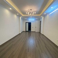 Bán Gấp Nhà Siêu Đẹp Phố Văn Cao, Ở Kèm Cho Thuê, Thang Máy, Ngõ Thông, Gần Phố, 50M2 Nhỉnh 11 Tỷ.