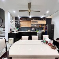 Phân Lô Linh Lang, 52M2, 6 Tầng, Thang Máy, Ngõ Thông, Gần Phố, Gara Ôtô. Giá Bán 12,5 Tỷ