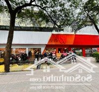 Cho Thuê Nhà Mặt Phố Lê Văn Lương, Diện Tích: 240M2, Mặt Tiền Trải Dài 18M , Kinh Doanh Mọi Mô Hình