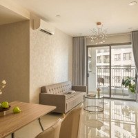 Cần Bán Nhanh Căn Hộ Saigon Royal- 2 Phòng Ngủ( 81M2)- Giá Bán 6.2 Tỷ- Full Nt- 0918753177