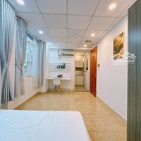 Căn Hộ 1 Phòng Ngủtách Bếp Có Thang Máy, Cửa Sổ Siêu Thoáng Ngay Cmt8 Q1 Gần Ngã 6 Phù Đổng