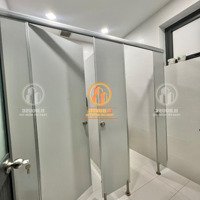 Cho Thuê Nhà Mặt Tiền Sân Bay Đường Trường Sơn 4 Tầng * 8X22M * 130 Triệu/Th