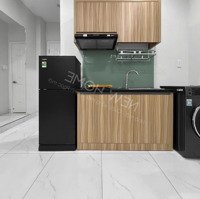 Thuê Căn Hộ 1 Phòng Ngủfull Nt, Rộng 50M2, Ban Công Thoáng, Gần Chợ Bà Chiểu