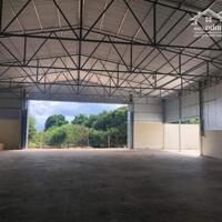 Cho thuê nhà kho diện tích đa dạng: 200m², 400m², 600m², 800m² gần bến xe trung tâm Đà Nẵng, tiện lợi cho vận chuyển