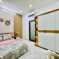 Chú Thái cần bán nhà MT Nguyễn Khuyến, P12, Bình Thạnh, Giá 3,9 tỷ/60m2,4PN 4WC sổ đẹp