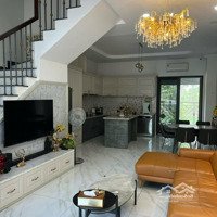 Nhà Phố Shophouse Liền Kề, 100M, View Hồ, Thoáng, 1 Trệt, 3 Lầu, Giá Hấp Dẫn!