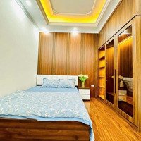 Bán Nhà Hai Mặt Thoáng, 46M2 X 5 Tầng,Mặt Tiền4 M Ngõ Hoàng Quốc Việt - Nghĩa Tân, Cầu Giấy . Giá Bán 9,2 Tỷ