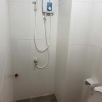 Cần cho thuê căn 2PN 2wc đẹp, diện tích 65m2, ban công thoáng mát, bếp rộng. Có đầy đủ nội thất: máy lạnh, máy giặt, tủ lạnh, tủ bếp, giường, tủ quần áo,máy nước nóng …