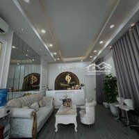 Cho Thuê Nhà 281A Cách Mạng Tháng 8, Phường 13, Quận 10