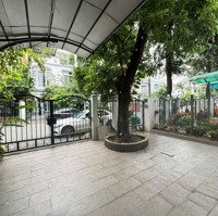 Villa Hưng Thái, Phú Mỹ Hưng, Q.7, 7X81M, Giá Tốt 27 Tỷ Lh :093860838 Nhân (Xem Nhà 24/7)