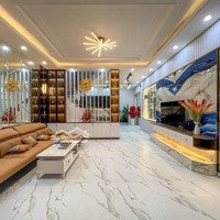 Bán Nhà Hoàng Quốc Việt 72M2Mặt Tiền4M Xây 5 Tầng, Ngõ Thông Ô Tô, Ở Luôn Chỉ 15 Tỷ 0948031338