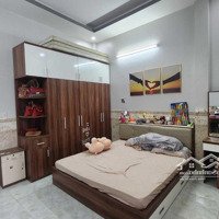 Bán Nhà Phố Gần Mặt Tiền Nguyễn Duy Trinh, Quận 2 - Đường Trước Nhà 8M Có Lề Đẹp Không Tì Vết