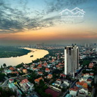 Bán Một Căn Penthouse View Sông Sang Trọng, Có Phòng Gym, Hồ Bơi Lớn. Liên Hệ: 0706679167