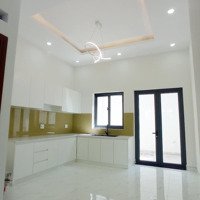 Cho Thuê Nhà Mới Mặt Tiền Hồng Bàng, P1 - 4M X 14.5M - Kd Đa Ngành - 4 Phòng Ngủ 2 Vệ Sinh- Chỉ 18 Triệu/Tháng