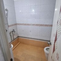 Cho Thuê Căn Hộ Chung Cư 60M2 1 Phòng Ngủ, 1 Phòng Khách Giá Chỉ 5.5 Triệu/Th