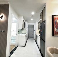 Xuất Cảnh Gia Đình Bán Căn 3 Phòng Ngủ95M2 Vinhomes Tân Cảng,Sổ Đỏ Lâu Dài ,Nội Thất Cao Cấp ,View 81 Tầng