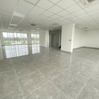 Cho Thuê Cặp Nhà Phố Nguyễn Cơ Thạch 1.400M2 - Hầm + 4 Tầng Giá Bán 330 Triệu/Tháng.