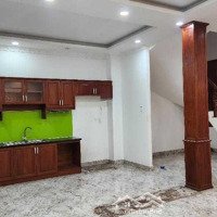 Bán Nhà Thủ Đức, Khu Dân Cư Bình Chiểu 4 Tầng, 130M2, Nhỉnh 10 Tỷ.