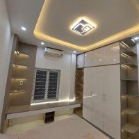 Bán Nhà Phố Trương Định - 5 Tầng - Giá Bán 3,2 Tỷ Kinh Doanh