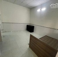 Cho Thuê Nhà Cấp 4, Hẻm Ba Gác Ngay Đặng Văn Bi, 120M2, 3 Phòng Ngủ Full Nội Thất, 10 Triệu/Th