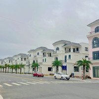 Biệt Thự View Biển Quảng Bình 300M2