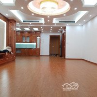 Bán Căn Hộ Chung Cư Tòa 15 - 17 Ngọc Khánh. 125M2, 03 Pn, Đẹp Full Nội Thất