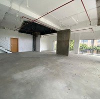 Cho Thuê Văn Phòng Sa La 400M2, 240M2 Hoàn Thiện 130 Triệu/Tháng - 100 Triệu, Vị Trí Trung Tâm Sa La