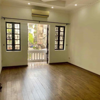 Nhà Nguyên Căn, Hồng Hà, 50M2X5T, 6 Pn, 3 Vệ Sinh Ô Tô Tránh, Hợp Làm Vp, Ở, Homestay,