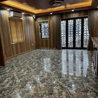 Cần Cho Thuê Nhà 81 Tân Mai Hoàng Mai 80M2X7 Tầng Thông Sàn Thang Máy Oto Đậu Làm Vp, Spa, 28 Triệu