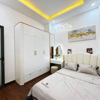 Quá Rẻ! Nhà Tôn Đức Thắng, 30M Ra Phố, Ngõ Rộng 3M, Mới Đẹp, Full Nội Thất, 39M2, 5 Tầng