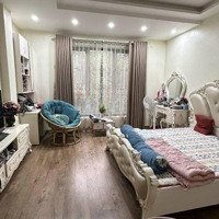 Nhà Văn Phú 90M2 Ô Tô Đỗ Cửa - Tiện Ích Xung Quanh