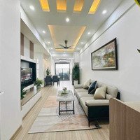 Cần Bán Căn Hộ 2N 2Vs Tầng Trung Đẹp, Nhà Ở Tâm Huyết, Ở Rất Lộc, Cần Bán Nhanh Xuống Mặt Đất.