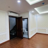 Siêu Phẩm Nguyễn Khang, Kinh Doanh Sầm Uất, Toà Văn Phòng Rất Hiếm Có, 64M2 X 8 Tầng, 33.5 Tỷ