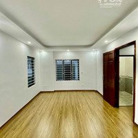 50M2 X 5 T, 6 Phòng Khép Kín. Đại Cát, Btl, Hn. Nhà Xây Mới Oto Cách 20M. Giá: 5.X Tỷ Liên Hệ: 0916181898