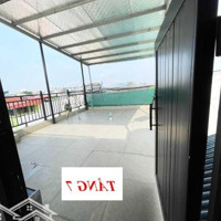 Nhà 7 Tầng, Thang Máy Nhập Khẩu Đức, Gara 2 Ô Tô 7 Chỗ, 82M2, Đường 2 Ô Tô Tránh Nhau