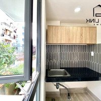 Cho Thuê Studio Tách Bếp, Ngay D5, Gần Nts, Uth, Hutech. Thuận Tiện Di Chuyển Ra Hàng Xanh.