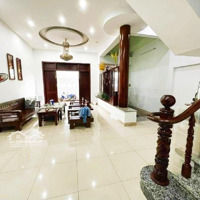 Nhà 3 Tầng - Gần Mặt Tiền Đường- Đang Làm Chdv Dòng Tiền 18 Triệu/Tháng - Hàng Xóm City Home Quận 2