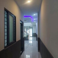 BÁN NHÀ GẦN CHỢ THANH HÓA, DT100m2, 3PN, SX.HƠI, ĐƯỜNG XE HƠI, MỚI HOÀN THIỆN