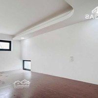 Duplex Ban Công Rộng Rãi Thoáng Mát