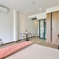 Căn Hộ Tách Bếp Balcony Ngay Bờ Kè, Hoàng Sa, Trường Sa, Quận Bình Thạnh