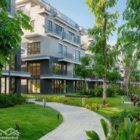 Duy Nhất. Căn Nhà Phố Đại Lộ Âu Cơ - The Plaza Giá Chỉ 6.8 Tỷ