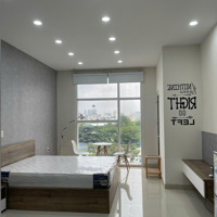 Tôi Cần Cho Thuê Căn Studio Sunrise City North , 40M2, Full Nội Thất , Giá: 10/Th. Liên Hệ: 0762 318006