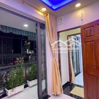 Nhà 2 Tầng, Nguyễn Hồng Đào, P14, Tân Bình