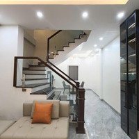 Nguyễn Văn Cừ, Nhà Mới 50M2, Ô Tô Đỗ Cửa, Gần Cầu Chương Dương, Lô Góc 2 Mặt Thoáng, 5.6 Tỷ